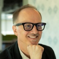 Bazaarvoice Employee Douglas Straton's profile photo