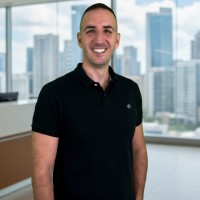 Guillermo Fernández Grueso Email
