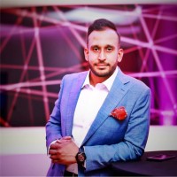 E-mail e número de telefone de Kk