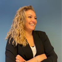 Camille Delsaux Email