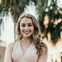 FFLA Employee Andrea de Voe's profile photo