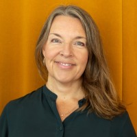 Alexandra Berg Email & Phone Number