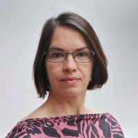 Lenka Tuckova Email & Phone Number