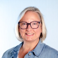 Cathy Leonard Email & Phone Number
