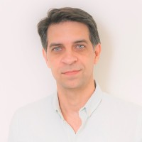 Juliano Américo Email