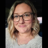 Medical Mutual Employee Robin Knapp's profile photo