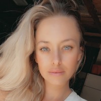 Paulina Truschke Email & Phone Number