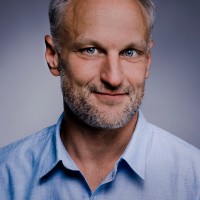 Simon Assmann Email & Phone Number