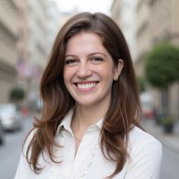 KKR & Co. Inc. Employee Hannah Baker's profile photo