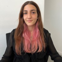 Daniela Pontes Email