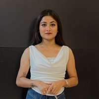 Saheli Guha Email