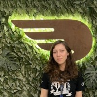 Vai Voando Employee Nicolli Honorato's profile photo