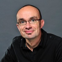 Frédéric Senard Email