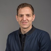 Florian Büchel Email
