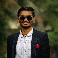 Linear Commerce Employee Dhru Viramgama's profile photo