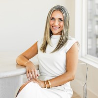 Upannaway Employee Emi Parvin's profile photo