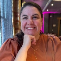Integrate 2 Cloud Apps Employee Glaucia Nicholson's profile photo