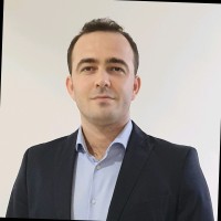 Valdrin Krasniqi Email