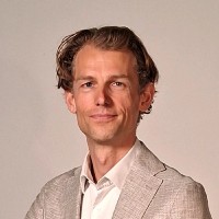 Floris van der Pant Email & Phone Number