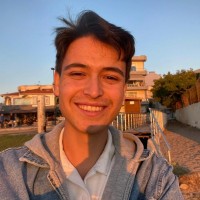 Uğur Göçmez Email