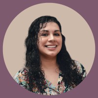 Leonela Venturo Email