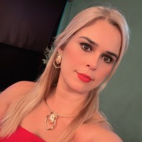 West Shopping Rio Employee Carla Menezes's profile photo