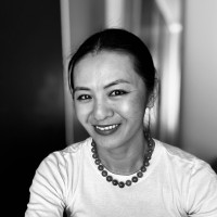 Organized Employee Li Na's profile photo