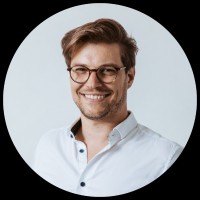 Nikolai W. Email
