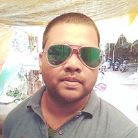 Cloth Employee Moon Raj's profile photo