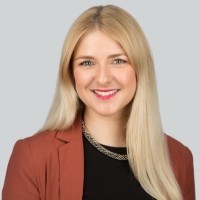 Innovate Finance Employee Hayley Sedgwick's profile photo
