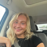 Movement Search & Delivery Employee Anna Strom's profile photo