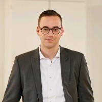 Christoph Fank Email