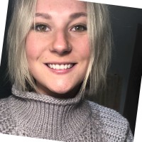 Liana Knoflack Email