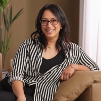 Palliser Furniture Ltd. Employee Mae Dobson's profile photo