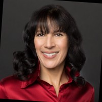 Coldwell Banker Employee Robin Hampton's profile photo