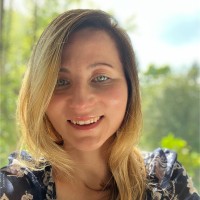 Zuzana Novotná Email