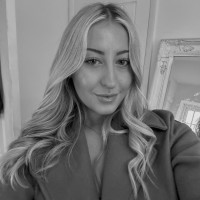Compass Continuing Healthcare Employee Hollie Davis's profile photo