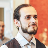 Dmitriy Dovnar Email