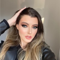 Refricomp Employee Andressa Zanus's profile photo