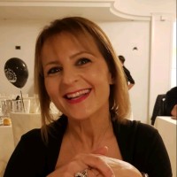 Beatrice Chierichetti Email