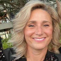 Erin Zak Email & Phone Number
