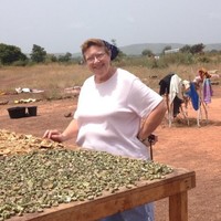Linda Wallace Email & Phone Number