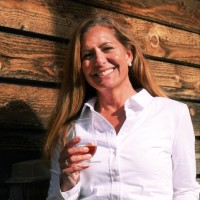 Sandra Krut Email & Phone Number