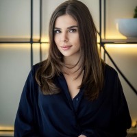 Rita Zabërgja Email