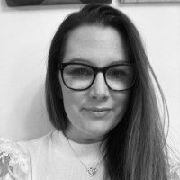 Clinks Employee Joni Emery's profile photo