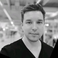 Tamás Korom Email
