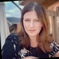 Caroline Lofts Email & Phone Number