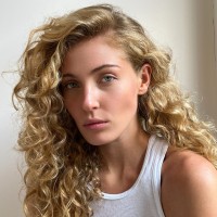 Guesstimate Employee Em Glasser's profile photo