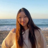 Kirsten Hahn Email & Phone Number