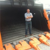 Dirk-Jan de Vos Email